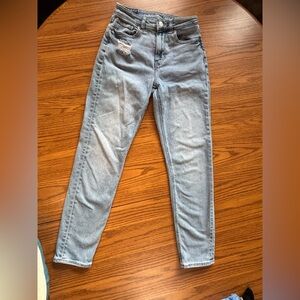 American Eagle Outfitters Women’s Mom Jeans Size 00